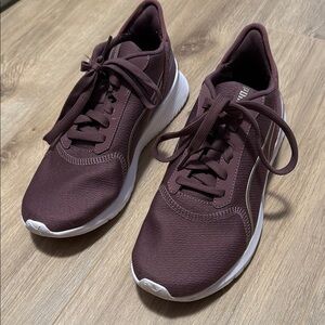 Puma Sneakers Size 9